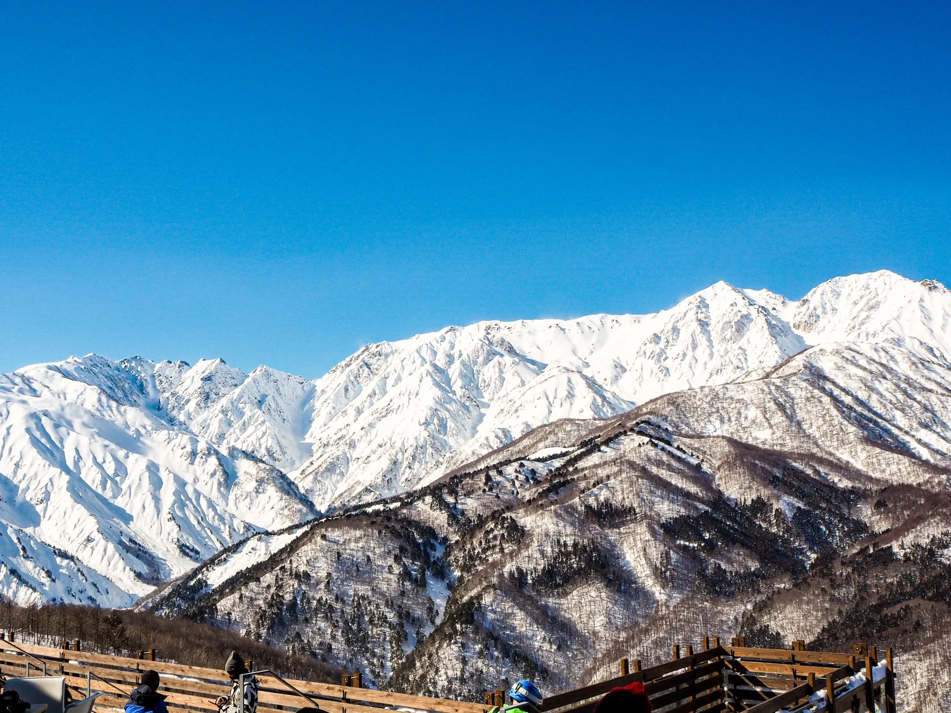 THE CITY BAKERY terrace at Hakuba Mountain Harbor with Northern Alps panorama