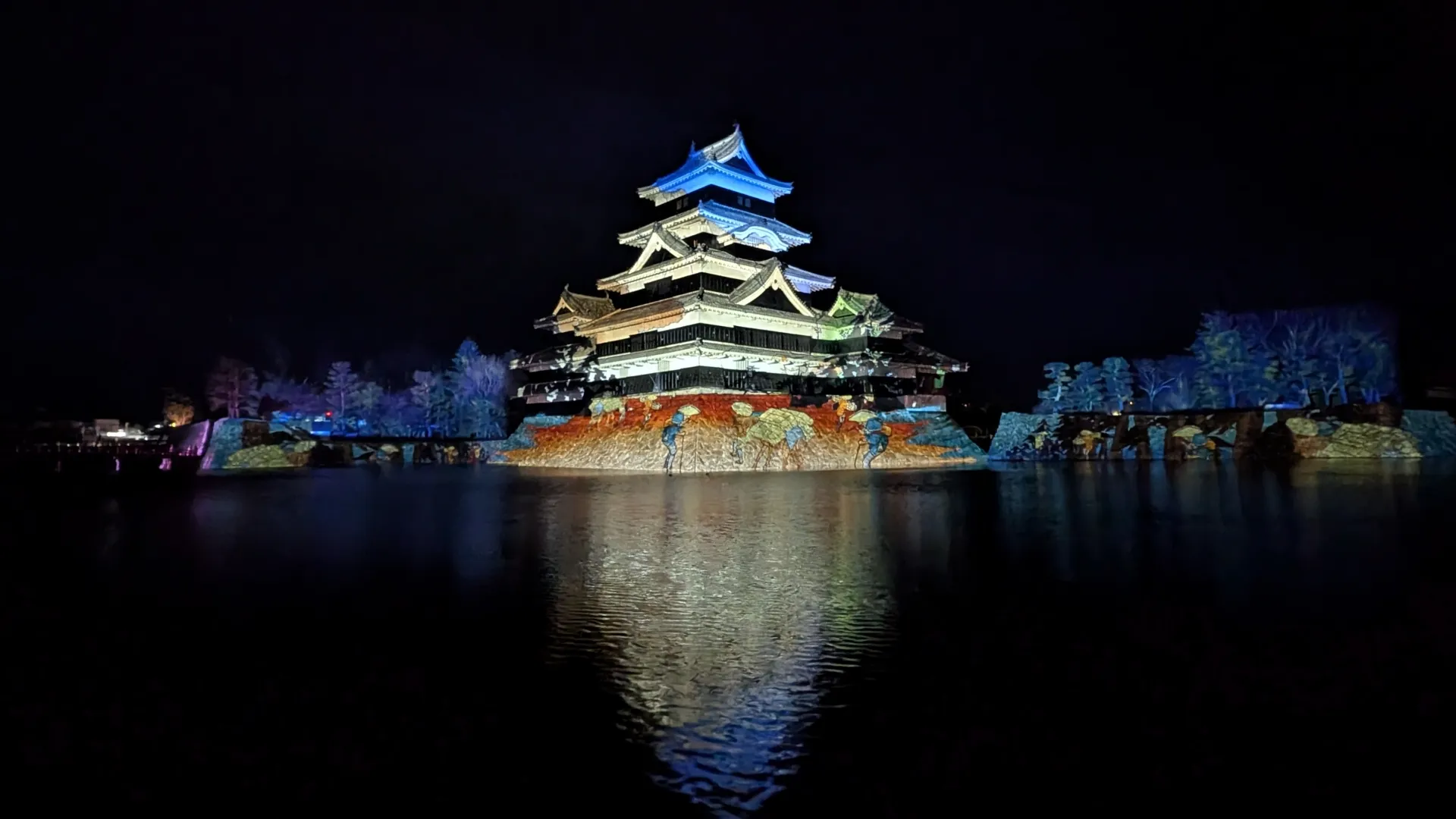 Matsumoto Castle projection mapping winter illumination event